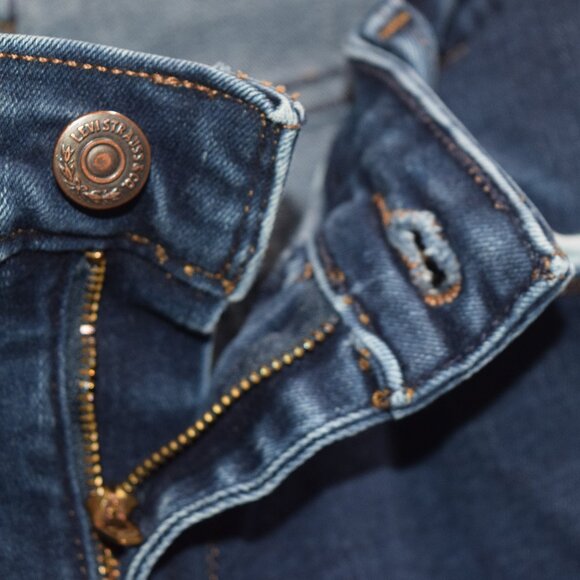Levi's Mid-Rise Skinny Blue Jeans, Size 16 - Picture 6 of 10